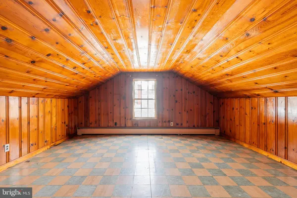 $244,900 | 11578 Blue Gray Trail, Brandywine, WV 26802