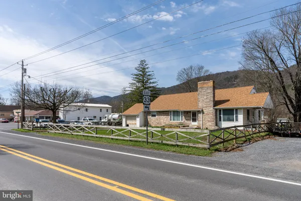 $244,900 | 11578 Blue Gray Trail, Brandywine, WV 26802