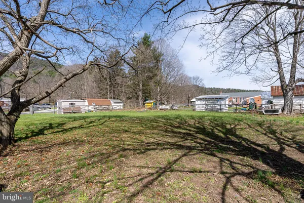 $244,900 | 11578 Blue Gray Trail, Brandywine, WV 26802