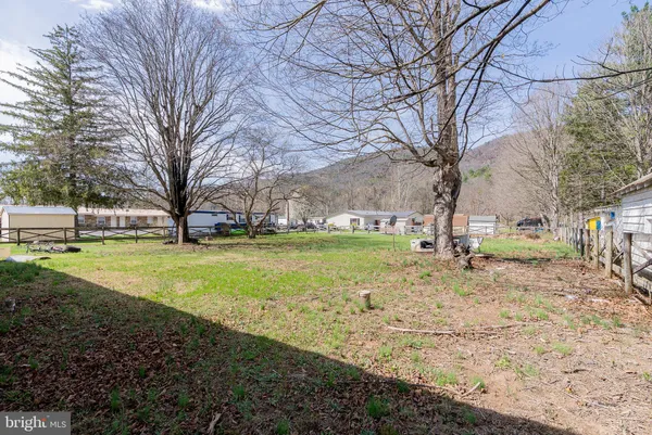 $244,900 | 11578 Blue Gray Trail, Brandywine, WV 26802