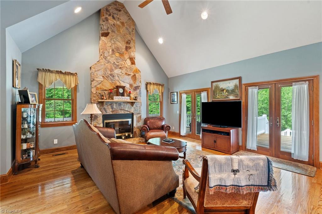 5752 Davis Road Walkertown, NC 27051 - Photo 10 of 50 Gallery Image 10