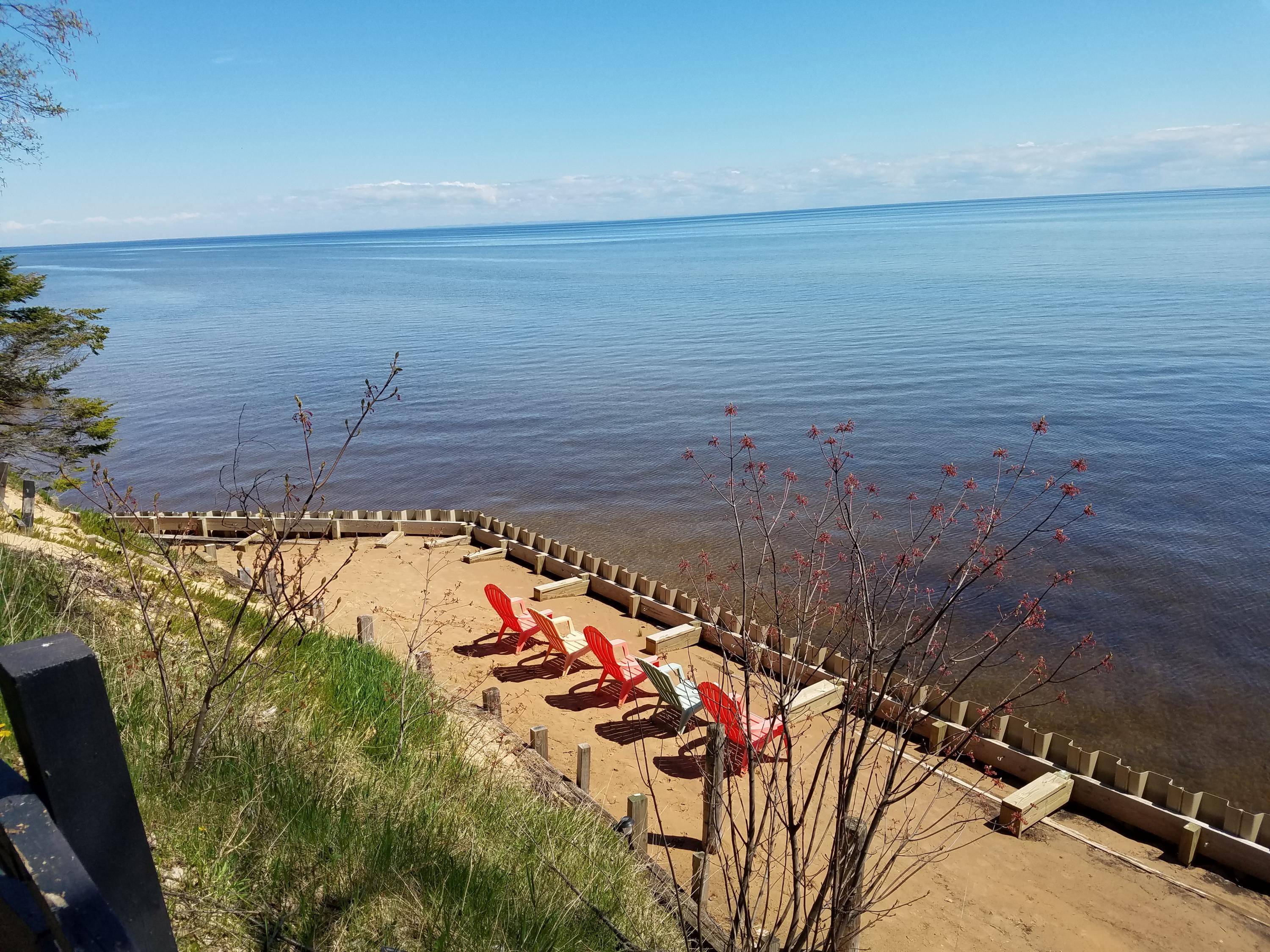 8442 North Whitefish Point Road Paradise, MI 49768 - Photo 9 of 29 Gallery Image 9
