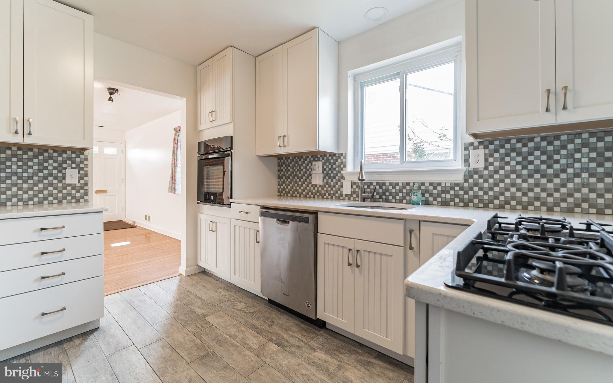 8600 Leonard Drive Silver Spring, MD 20910 - Photo 16 of 47