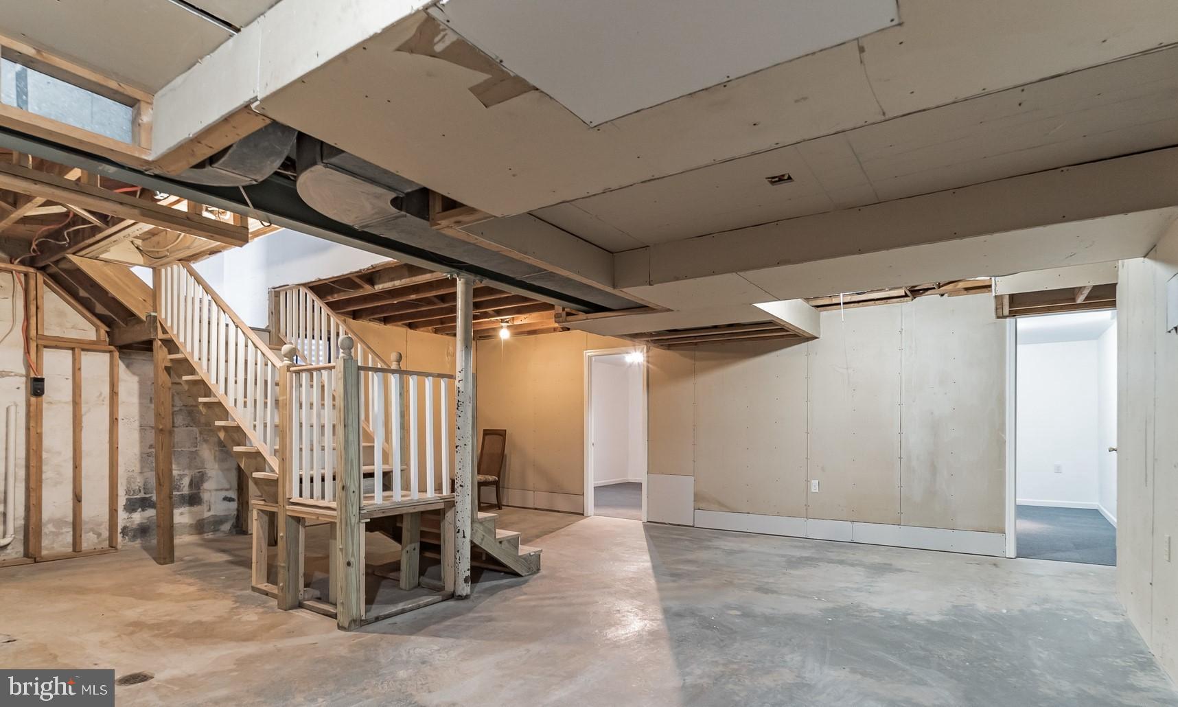 8600 Leonard Drive Silver Spring, MD 20910 - Photo 35 of 47