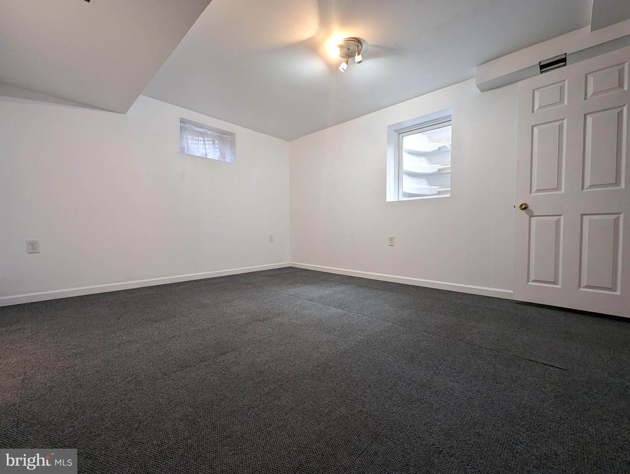 8600 Leonard Drive Silver Spring, MD 20910 - Photo 42 of 47