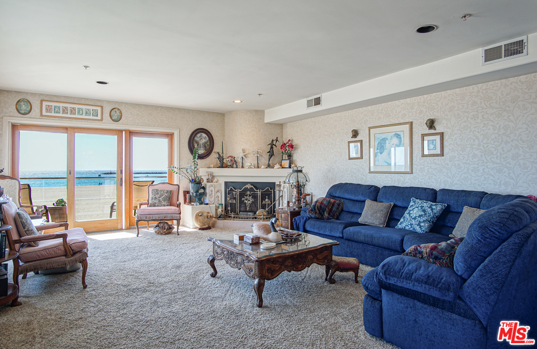 6309 Ocean Front Walk, Unit 201 Playa del Rey, CA 90293 - Photo 6 of 24