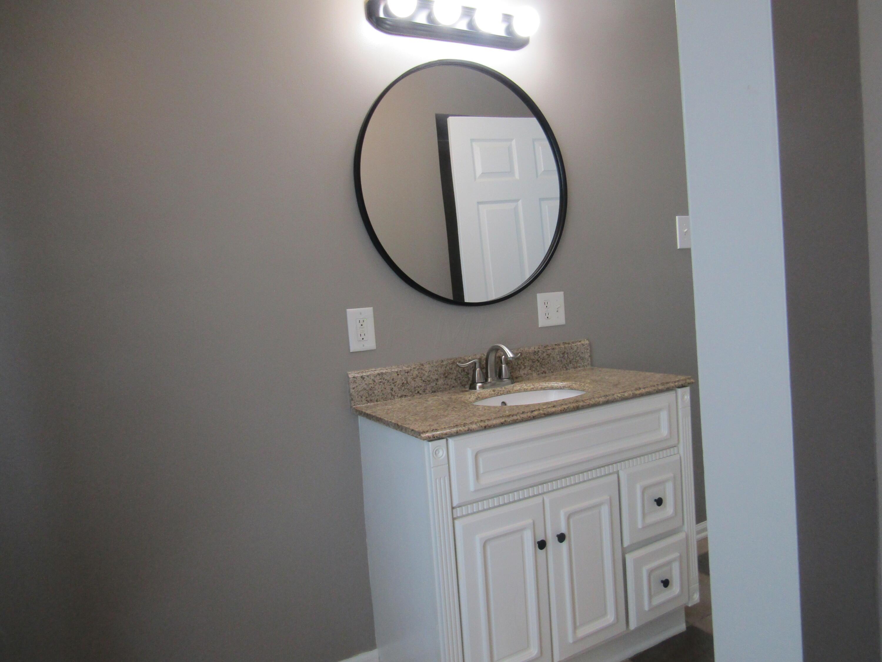 6925 Old Town Road Mount Perry, OH 43760 - Photo 11 of 28 IMG_1183
