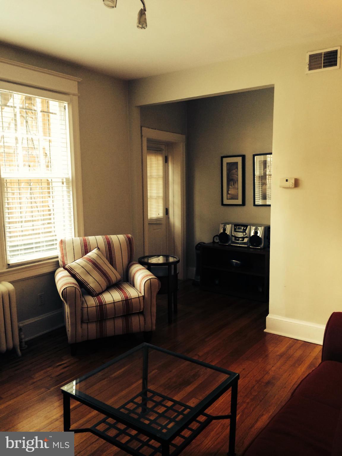 1618 S Street Northwest, Unit 2 Washington, DC 20009 - Photo 3 of 8 Living Room