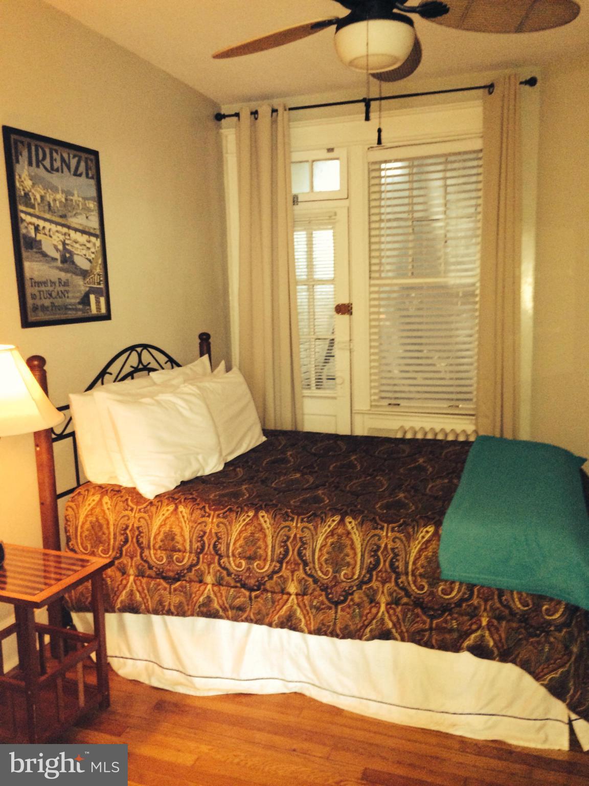 1618 S Street Northwest, Unit 2 Washington, DC 20009 - Photo 5 of 8 Bedroom (Master)