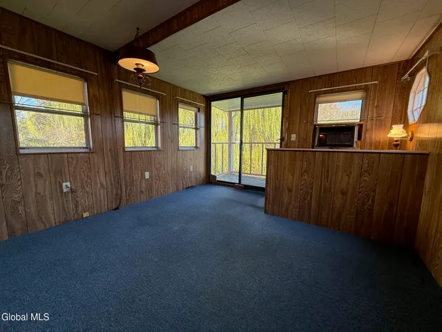 $289,000 | 6 Sunset View Avenue, Brunswick, NY 12180