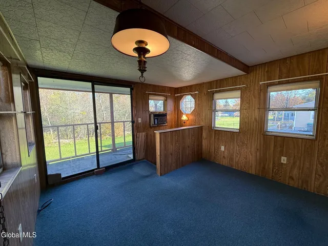 $289,000 | 6 Sunset View Avenue, Brunswick, NY 12180