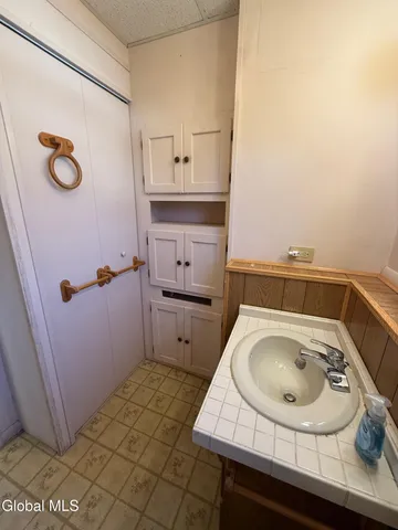 $289,000 | 6 Sunset View Avenue, Brunswick, NY 12180