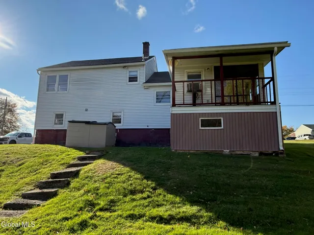 $289,000 | 6 Sunset View Avenue, Brunswick, NY 12180