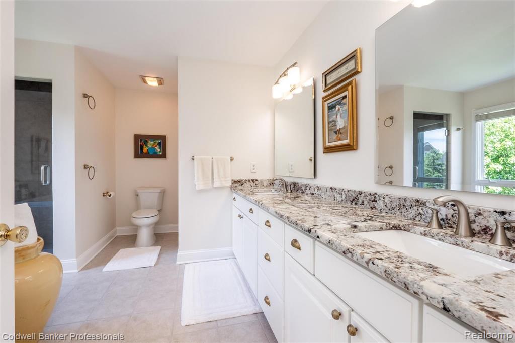 3196 Fairgrove Terrace Rochester Hills, MI 48309 - Photo 24 of 41