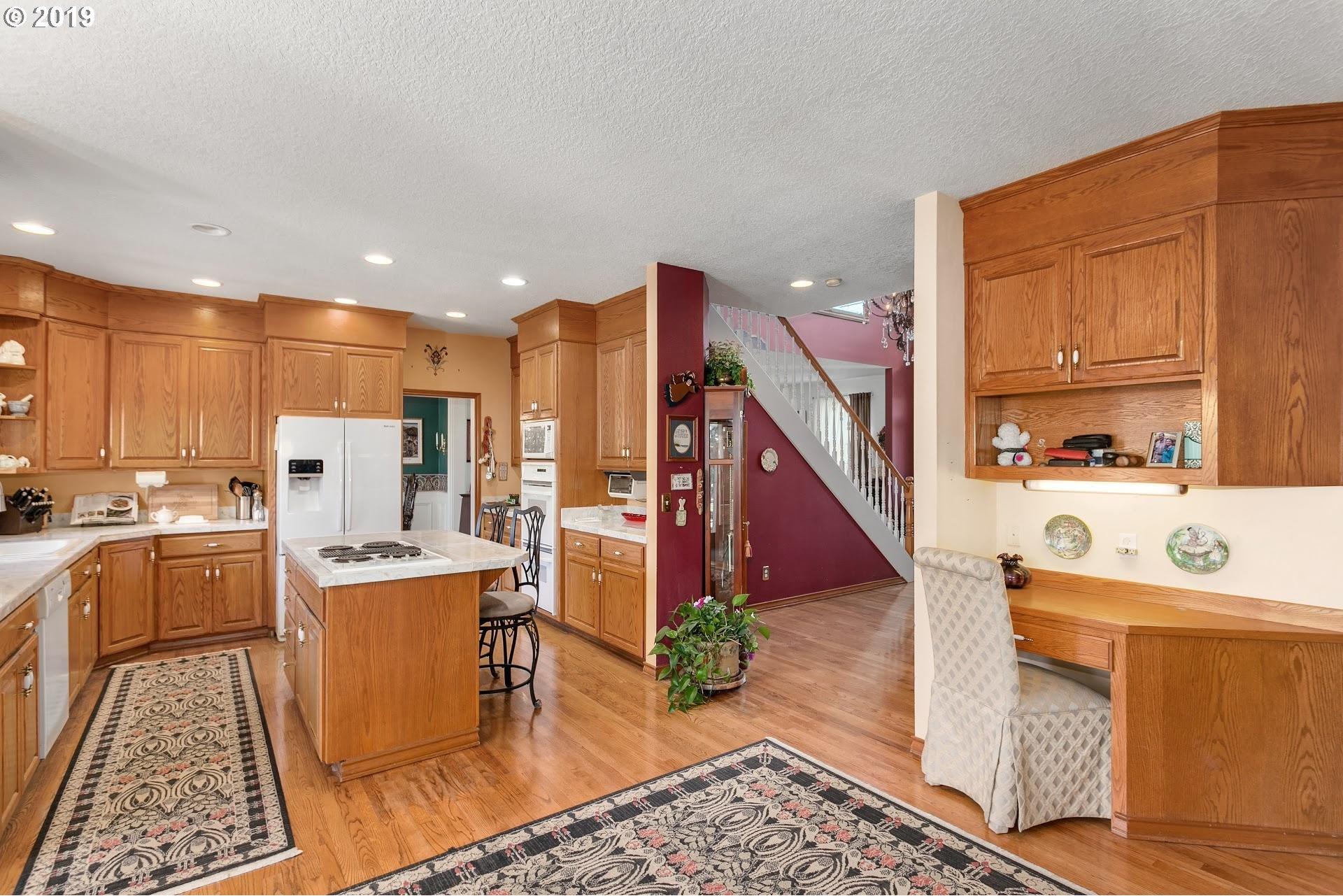 2510 Northwest Cascade Street Camas, WA 98607 - Photo 12 of 29 Gallery Image 12