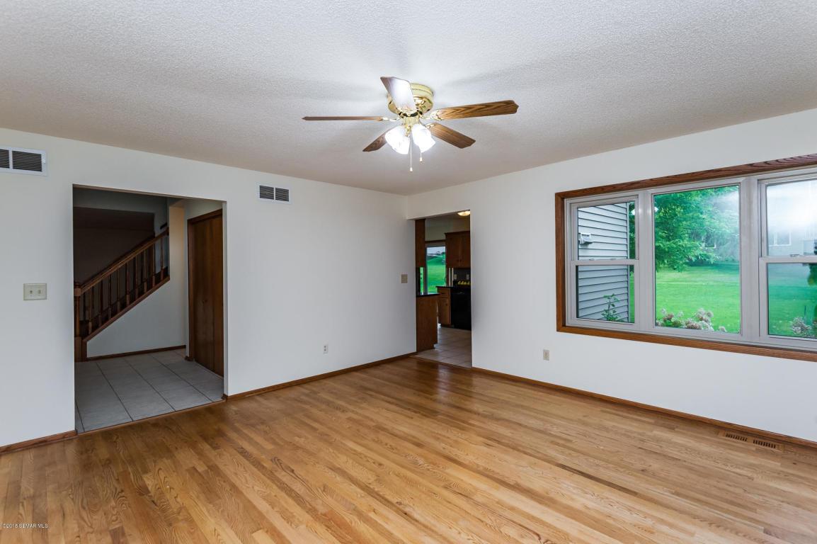 4419 Copperfield Lane Northwest Rochester, MN 55901 - Photo 4 of 28 Gallery Image 4