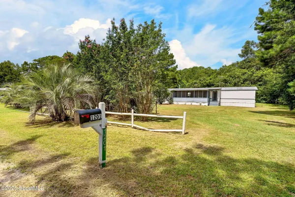 $1,250 | 1201 Floyd Drive Northeast, Townsend, GA 31331