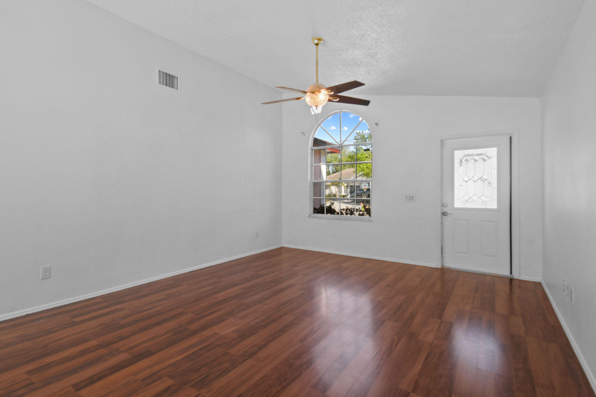 2646 Southwest Ace Road Port St. Lucie, FL 34953 - Photo 5 of 26 2646SWAceRd(7)