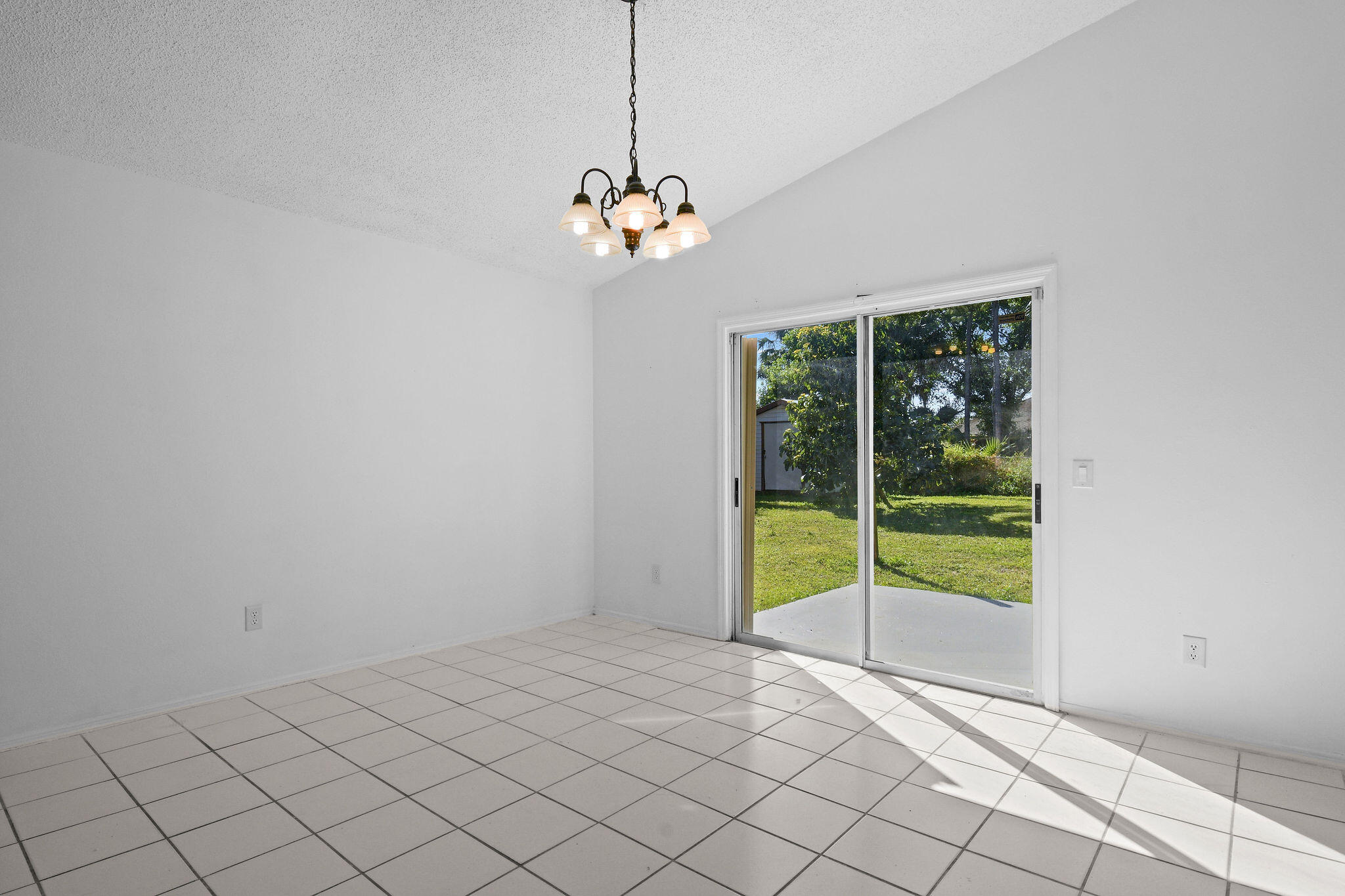 2646 Southwest Ace Road Port St. Lucie, FL 34953 - Photo 9 of 26 2646SWAceRd(11)