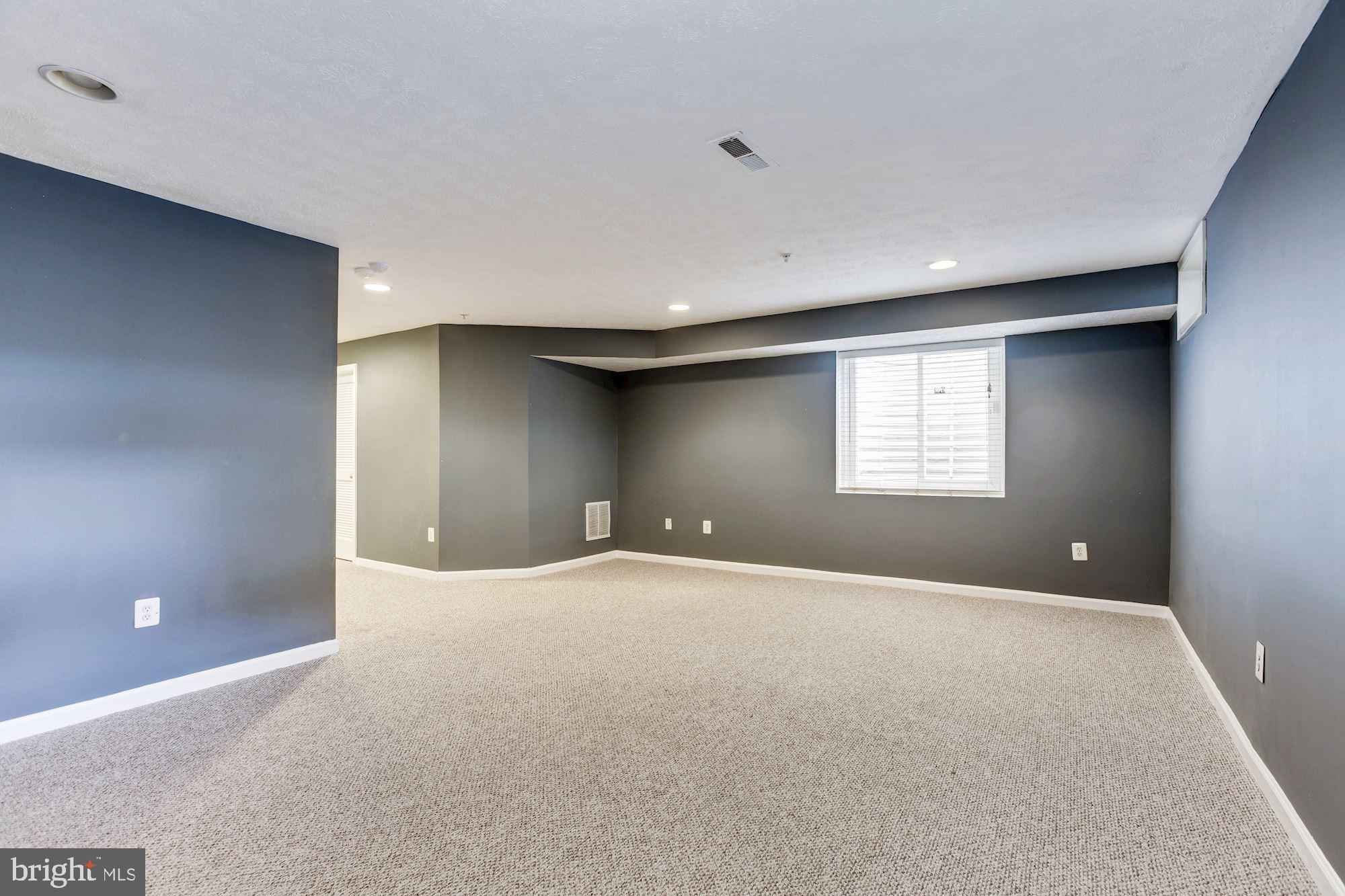 9709 Langley Road Baltimore, MD 21220 - Photo 26 of 31 Family Room