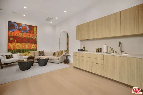 $23,950 | 4433 Kraft Avenue, Studio City, CA 91602