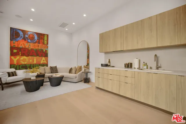 $23,950 | 4433 Kraft Avenue, Studio City, CA 91602