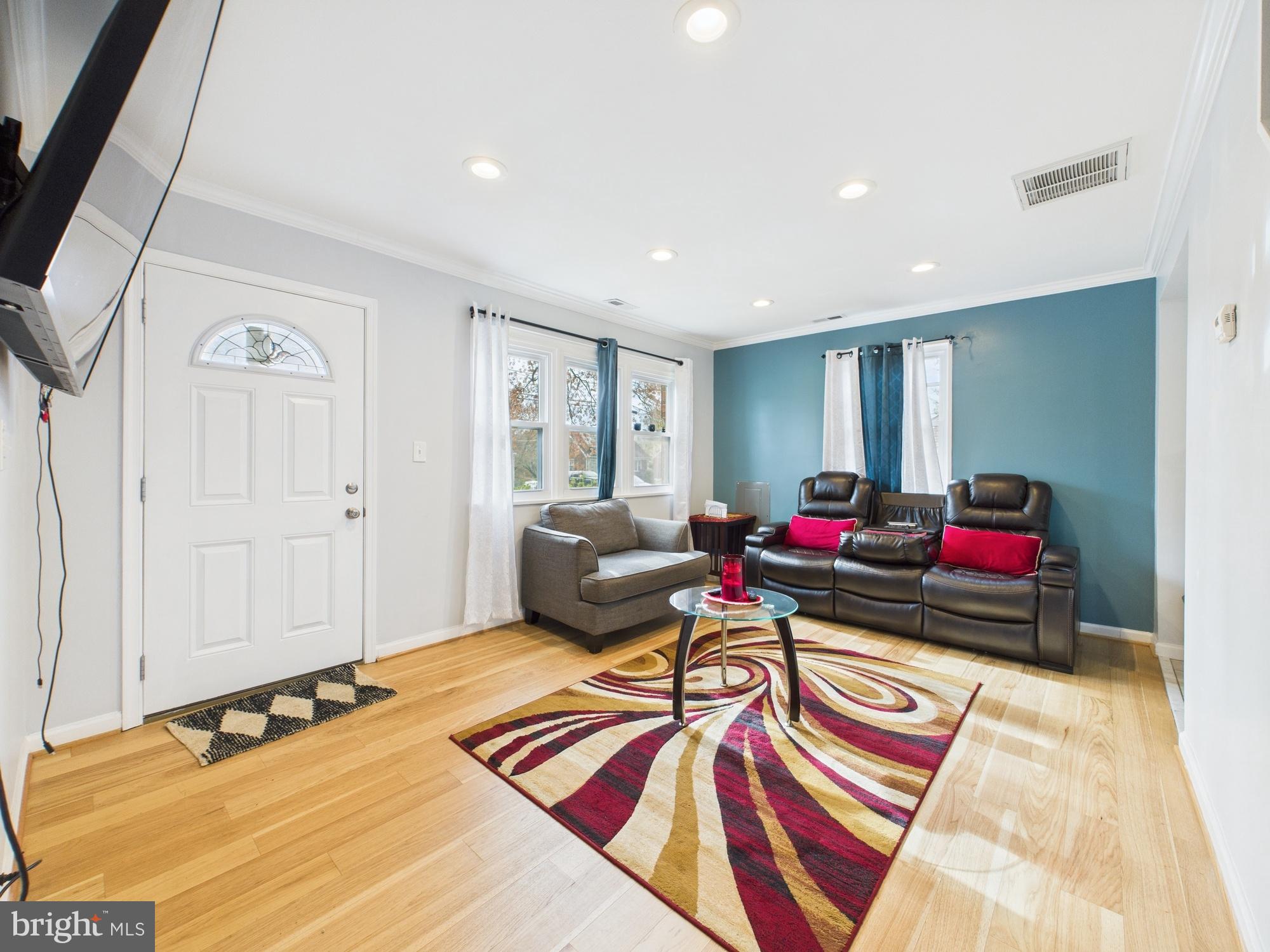 913 Brooke Road Capitol Heights, MD 20743 - Photo 5 of 40 Gallery Image 5