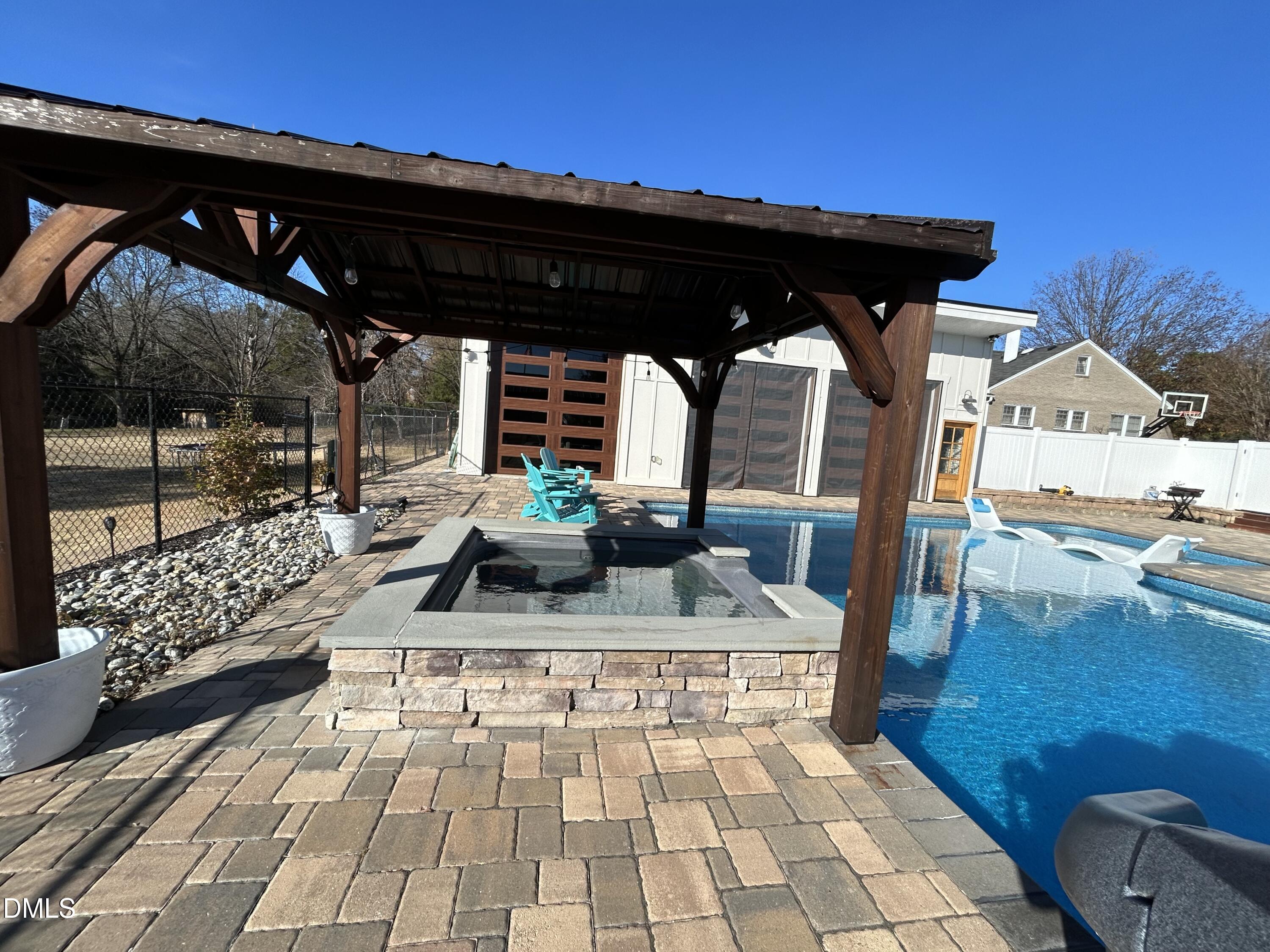 1805 South Main Street Graham, NC 27253 - Photo 34 of 47 Hot Tub