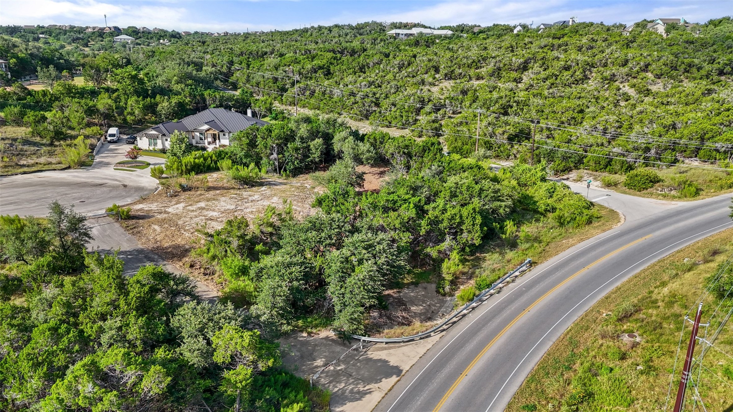 210 Lodestone Cove Austin, TX 78738 - Photo 6 of 32