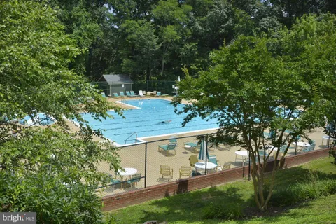 $375,000 | 1300 South Cleveland Street, Unit 364, Arlington, VA 22204