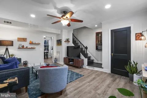 $375,000 | 1300 South Cleveland Street, Unit 364, Arlington, VA 22204