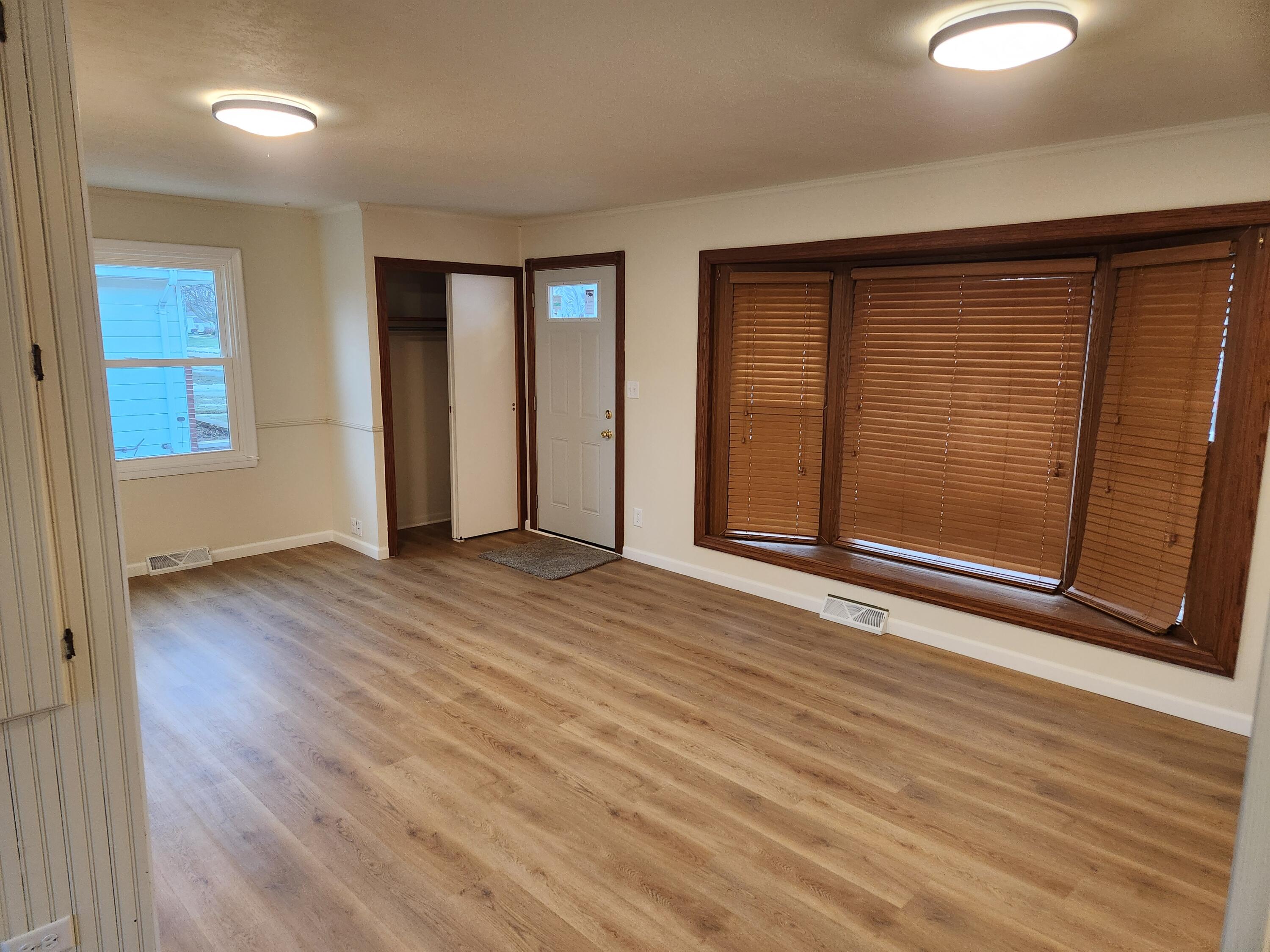 5609 55th Avenue Kenosha, WI 53144 - Photo 15 of 44 15) 66253-69474265ce9da