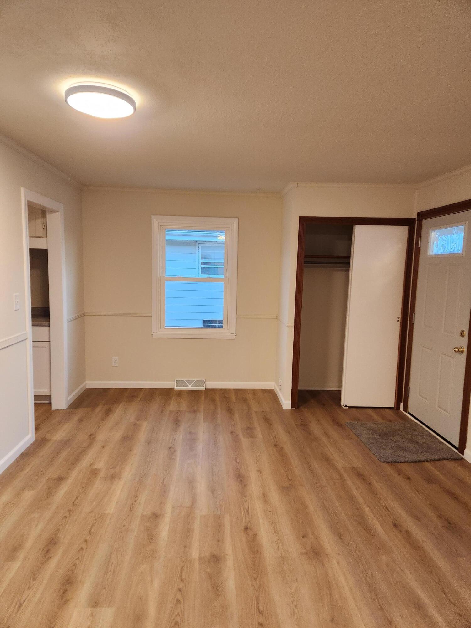 5609 55th Avenue Kenosha, WI 53144 - Photo 16 of 44 16) 66253-69474276e0235