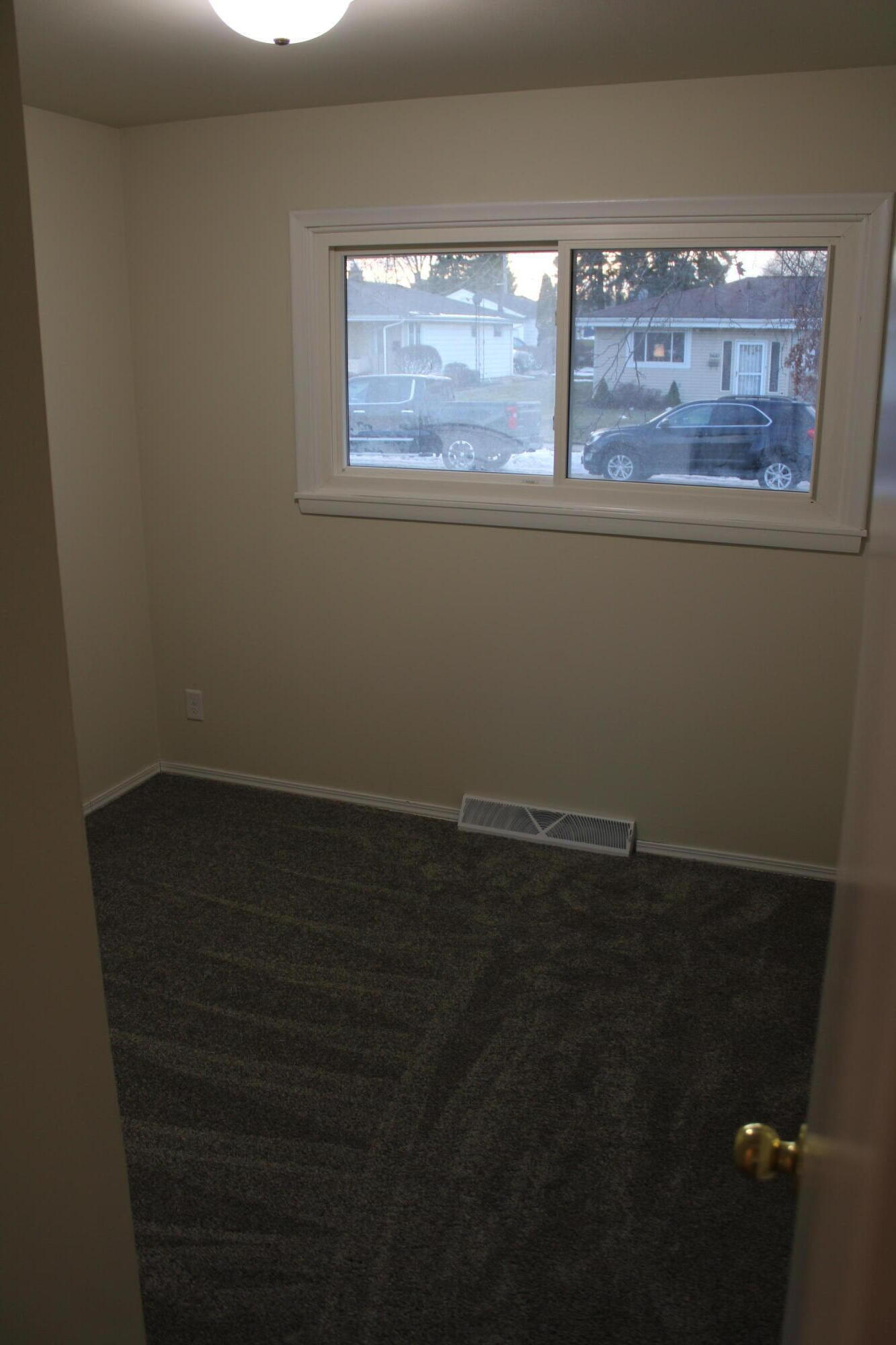 5609 55th Avenue Kenosha, WI 53144 - Photo 20 of 44 20) 66253-694742b4b5082