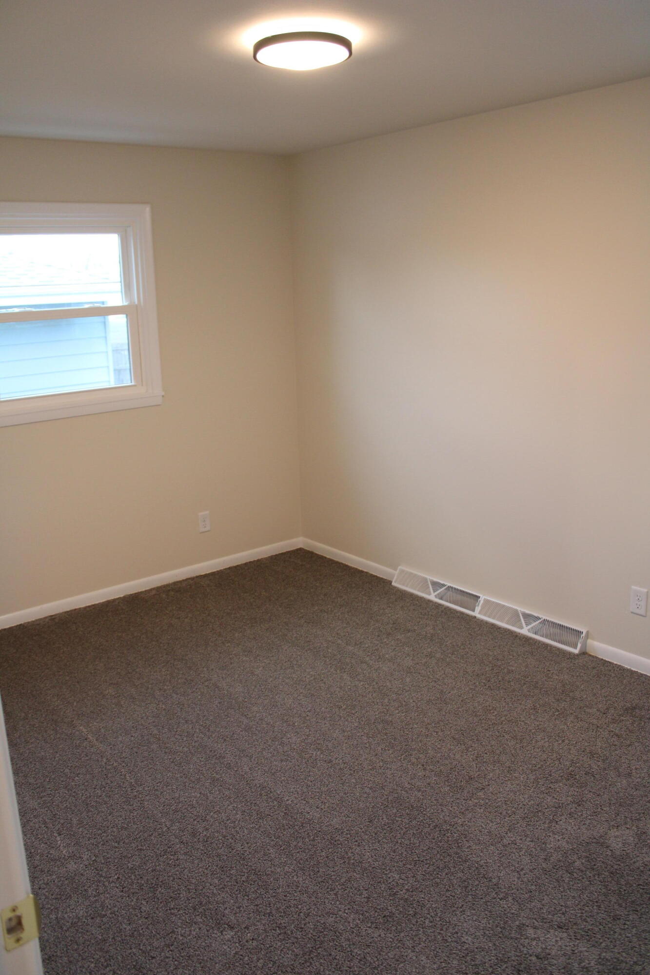 5609 55th Avenue Kenosha, WI 53144 - Photo 22 of 44 22) 66253-694742cb8fcbb