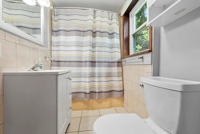 $339,000 | 331 Old Hickory Road, New Lenox, IL 60451