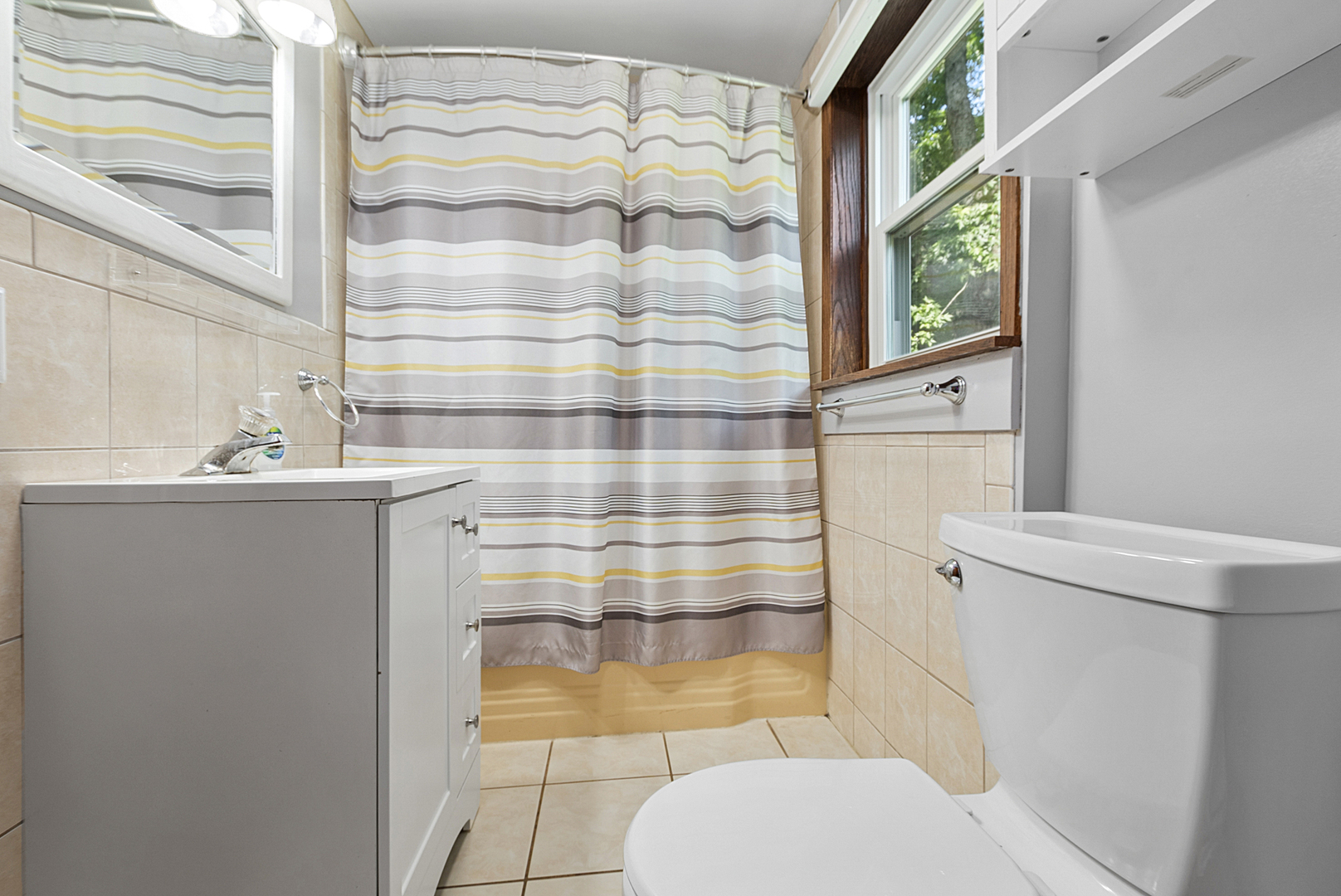 331 Old Hickory Road New Lenox, IL 60451 - Photo 14 of 32 Gallery Image 14