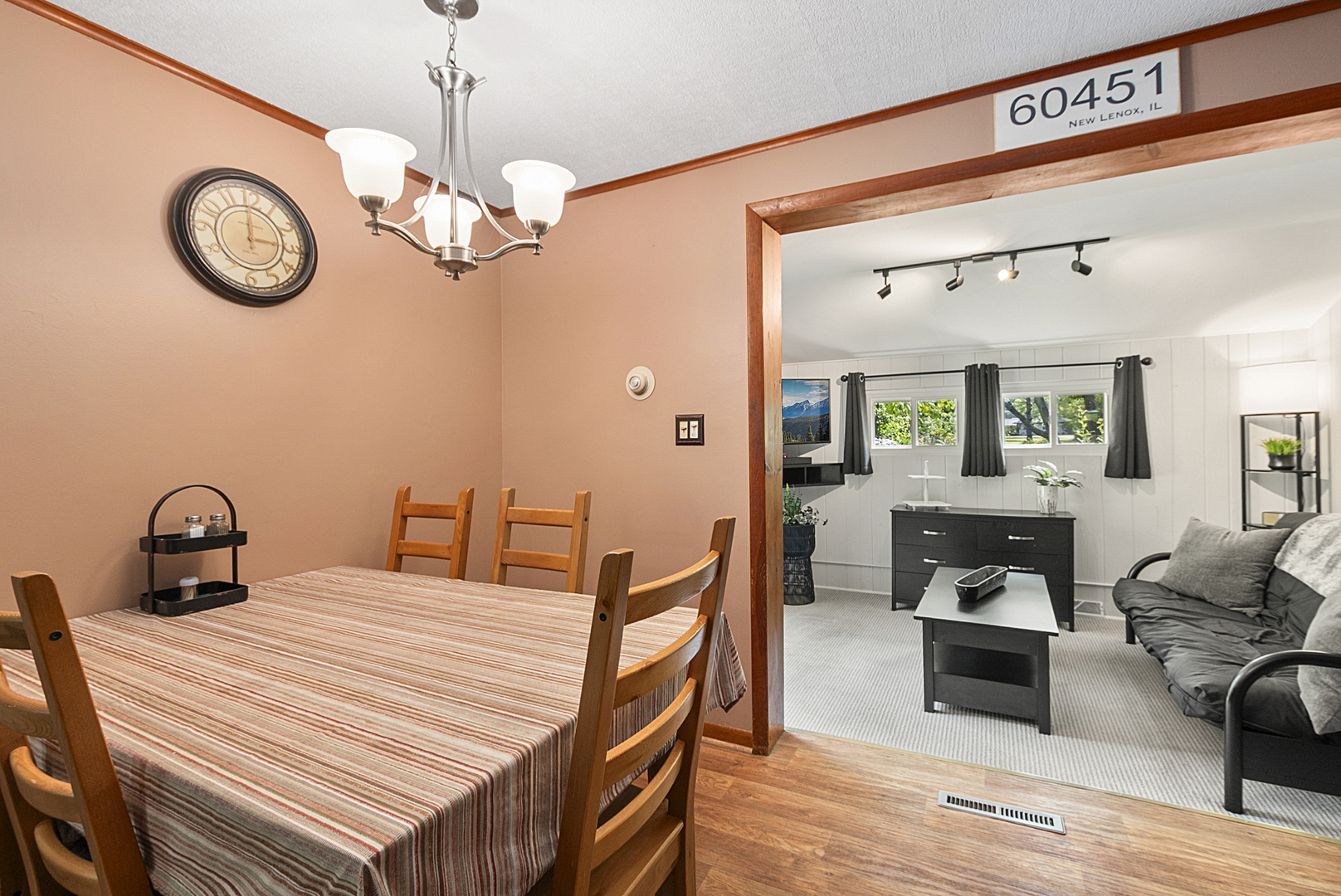 331 Old Hickory Road New Lenox, IL 60451 - Photo 10 of 32 Gallery Image 10