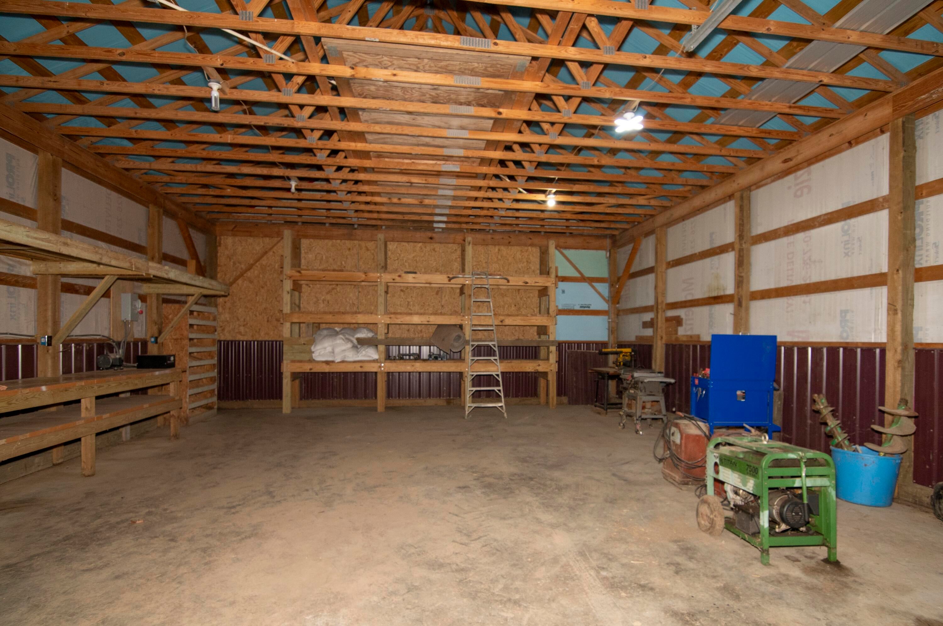 656 Miller Farm Road Peterstown, WV 24963 - Photo 108 of 156 Barn