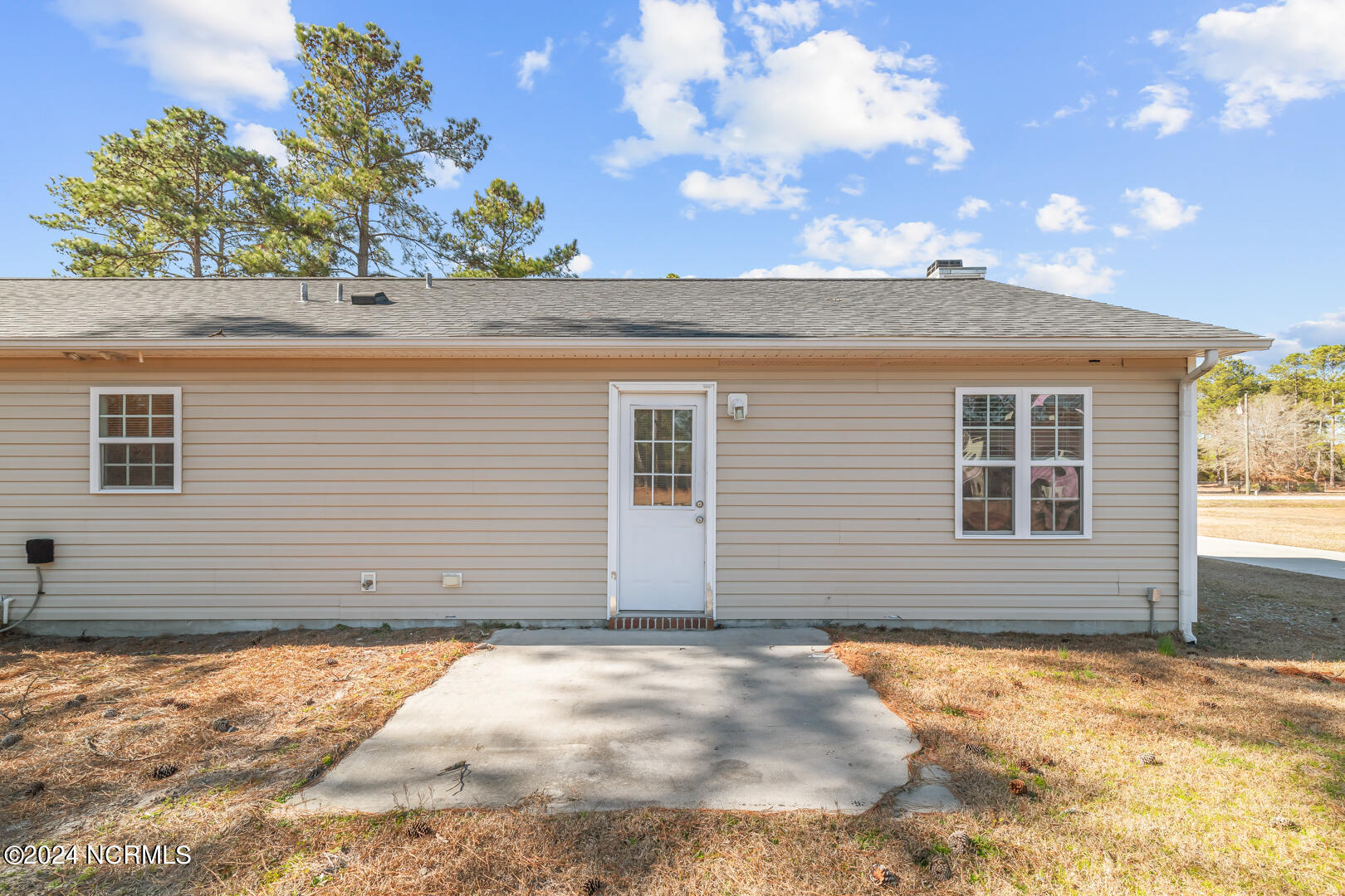132 Van Riggs Road Hubert, NC 28539 - Photo 27 of 33 27