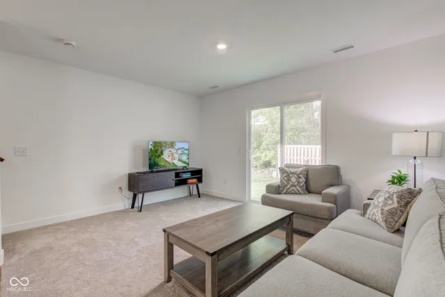 $2,350 | 3 Honor Drive, Lebanon, IN 46052