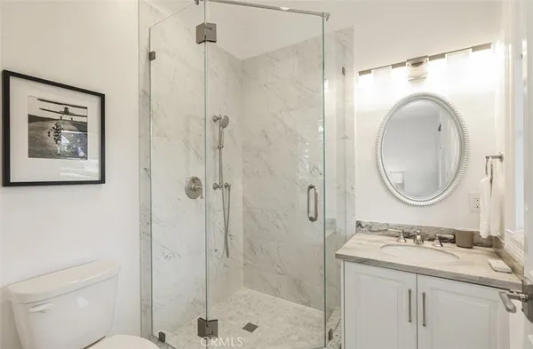 $9,995,000 | 21 Lochmoor Lane, Newport Beach, CA 92660