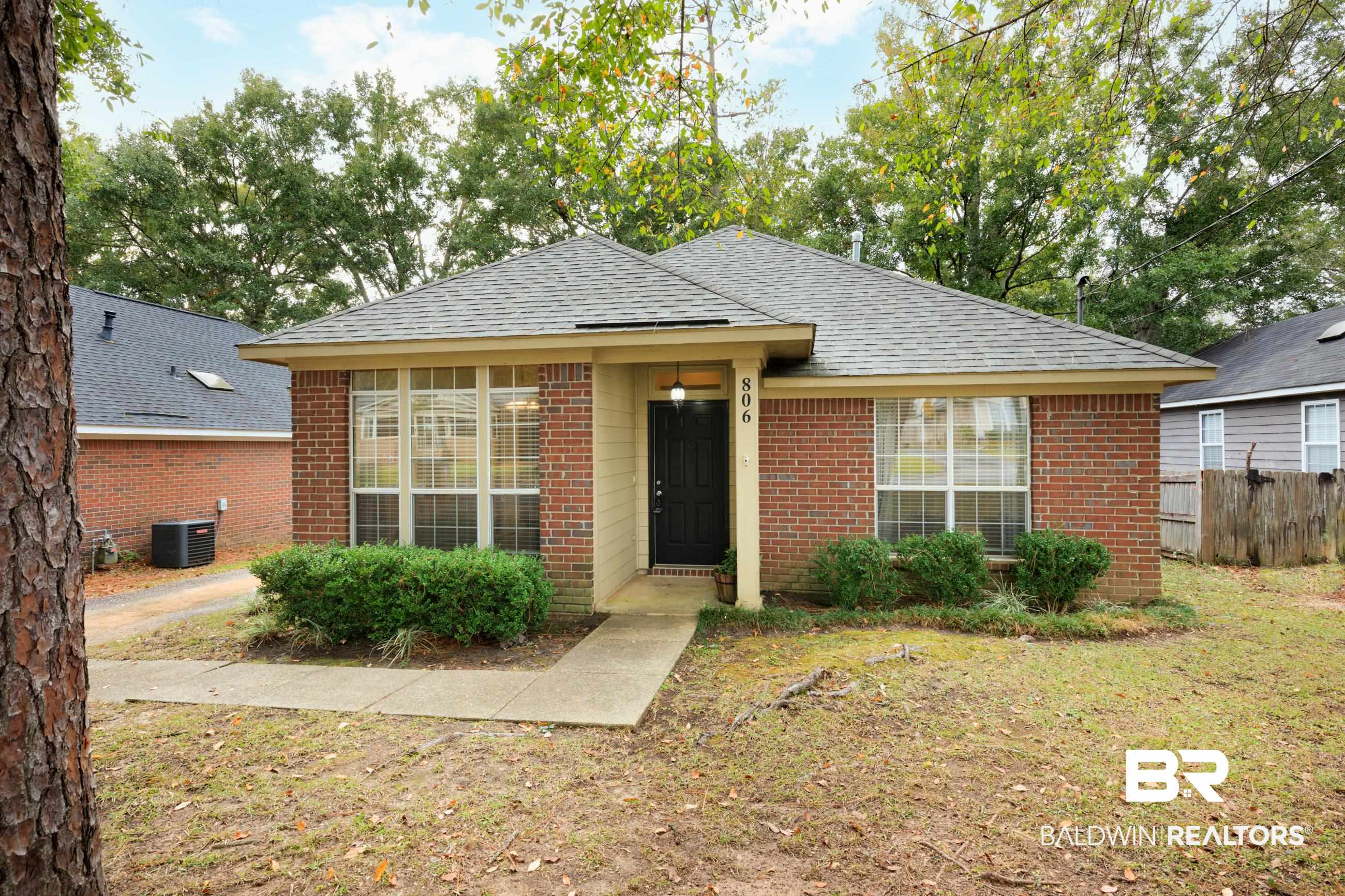 806 Louise Avenue Mobile, AL 36609 - Photo 1 of 23