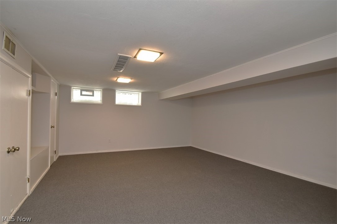 4105 Harwood Road Cleveland, OH 44121 - Photo 29 of 34