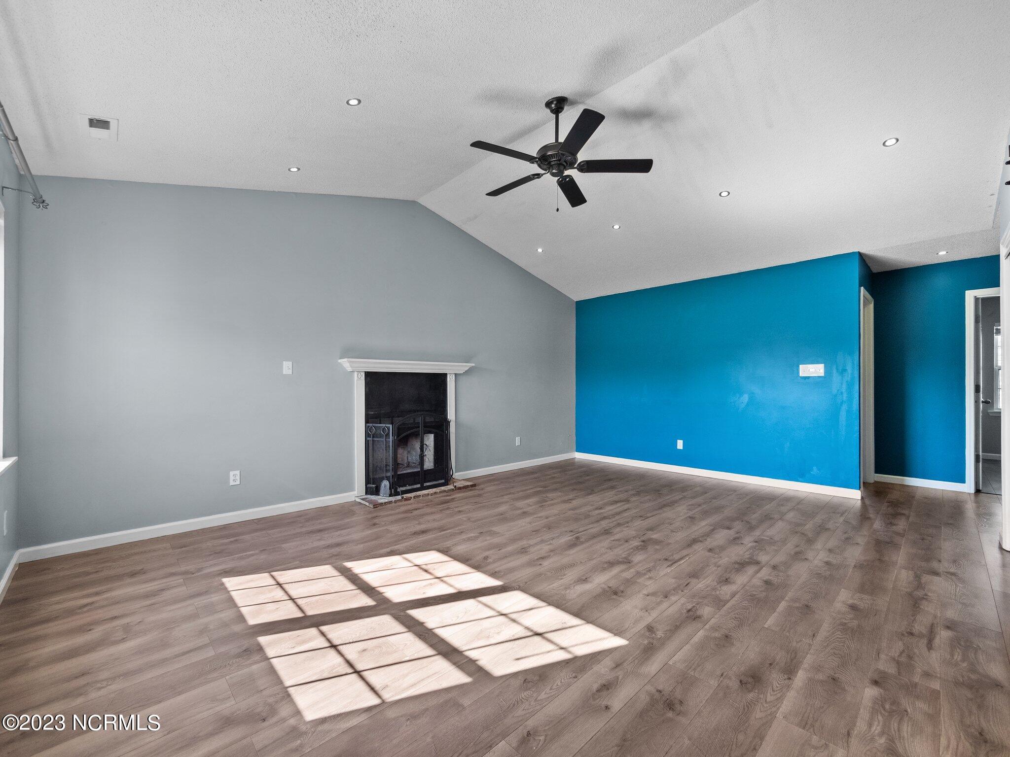 484 Sand Ridge Road Hubert, NC 28539 - Photo 18 of 46 18-web-or-mls-P1010016