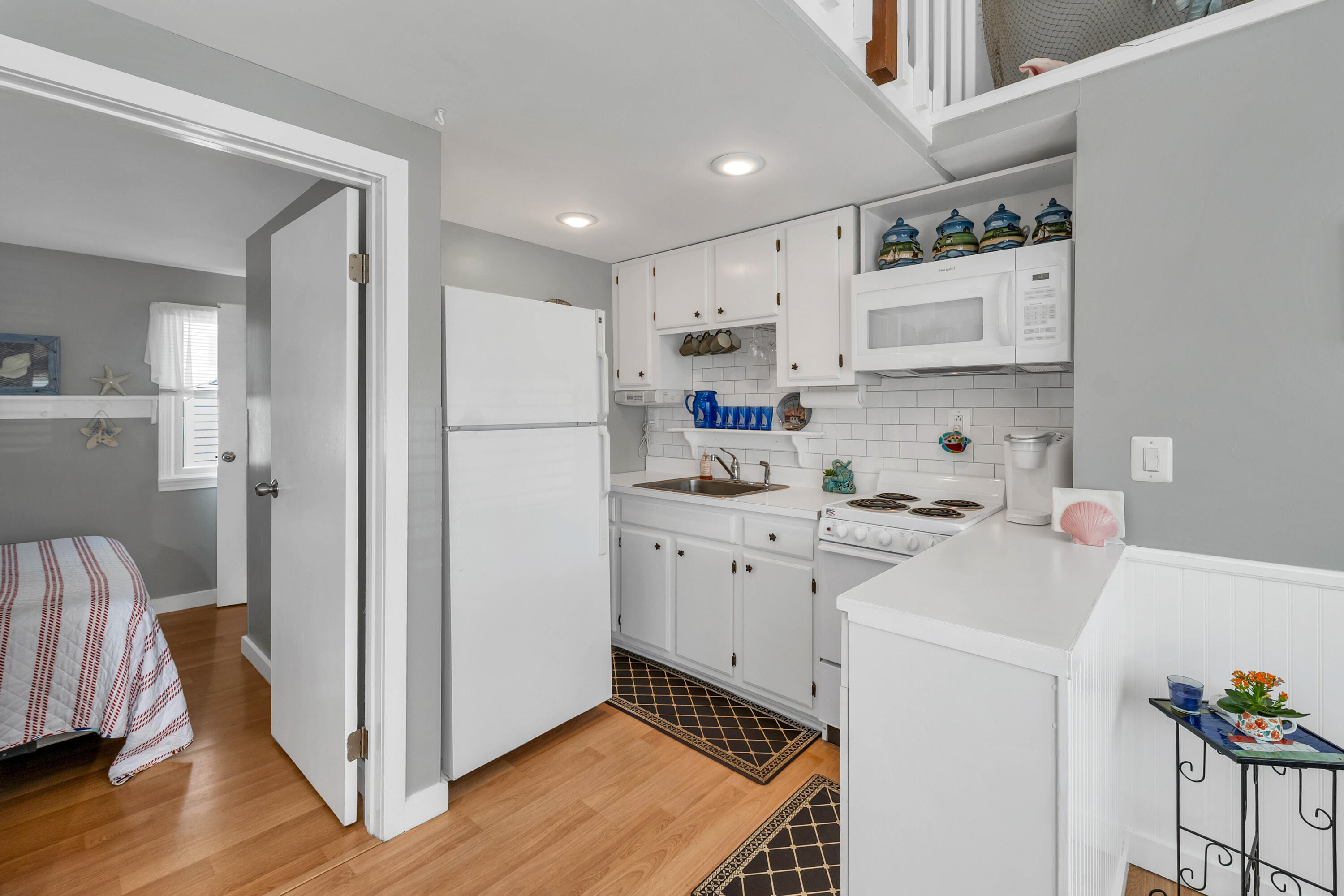 337 Long Sands Road, Unit 30 York, ME 03909 - Photo 8 of 21 337LongSandsRdU30-030