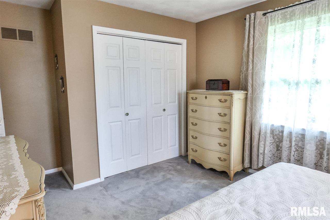 1609 Upper Spring Bay Road Metamora, IL 61548 - Photo 20 of 35