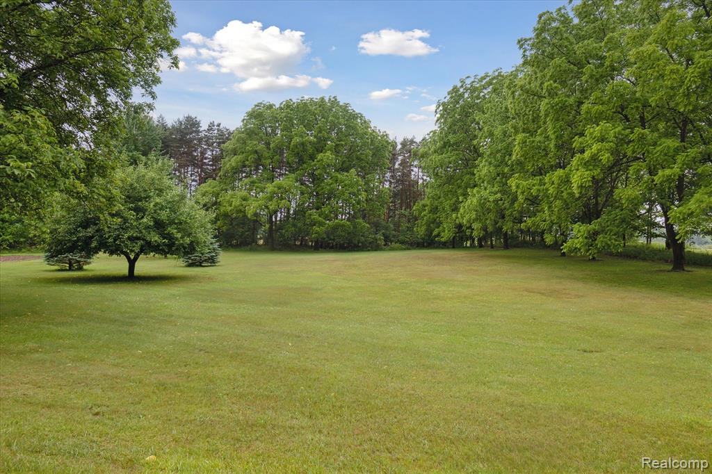 2057 West Brown Road Millington, MI 48746 - Photo 33 of 55 Gallery Image 33