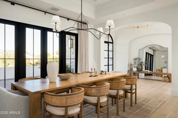 $12,295,000 | 5131 East Butler Drive, Paradise Valley, AZ 85253