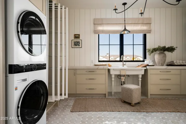 $12,295,000 | 5131 East Butler Drive, Paradise Valley, AZ 85253